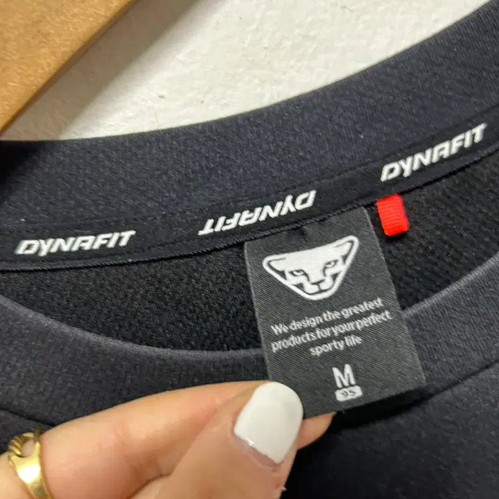 [SOLD OUT] DYNAFIT 다이나핏 블랙 반팔 티셔츠 M