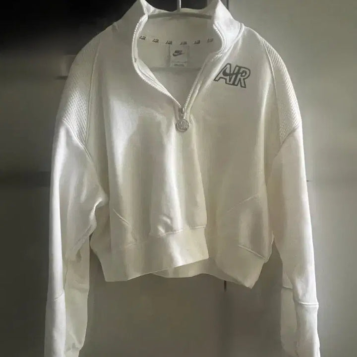 [BUNJANG] Nike AIR Cropped Half-Zip Training Top - White / 나이키 AIR 크롭 반집업 화이트