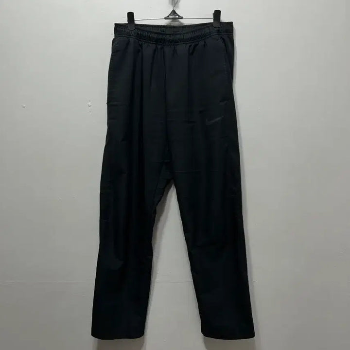 [BUNJANG] Nike Black Training Pants - M / 나이키 블랙 트레이닝 바지 M