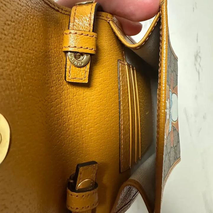 [BUNJANG] Gucci x Kai Teddy Bear Mini GG Supreme Crossbody Bag Beige Ebony / 구찌 x 카이 미니백 베이지 에보니