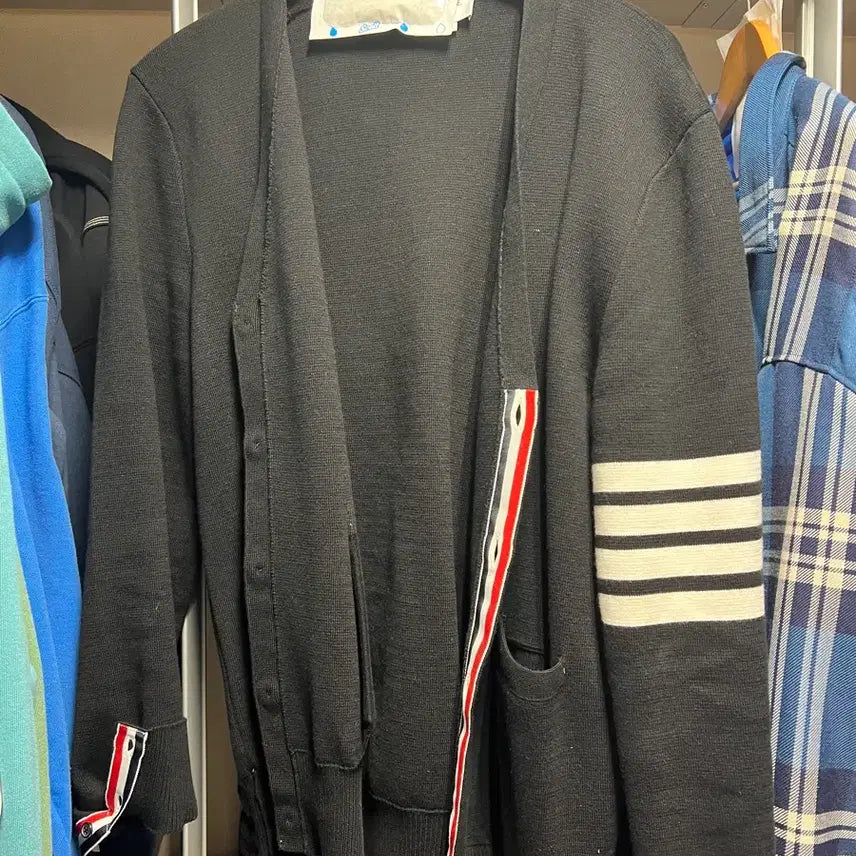 [SOLD OUT] 톰브라운 밀라노 스티치 가디건(블랙)