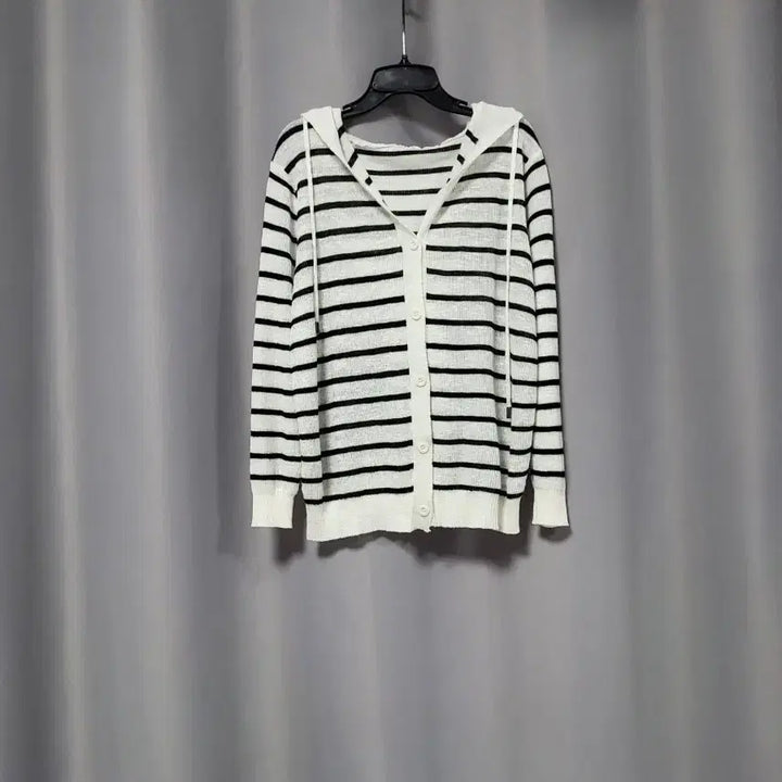 [SOLD OUT] 얇은 스트라이프 후드 가디건