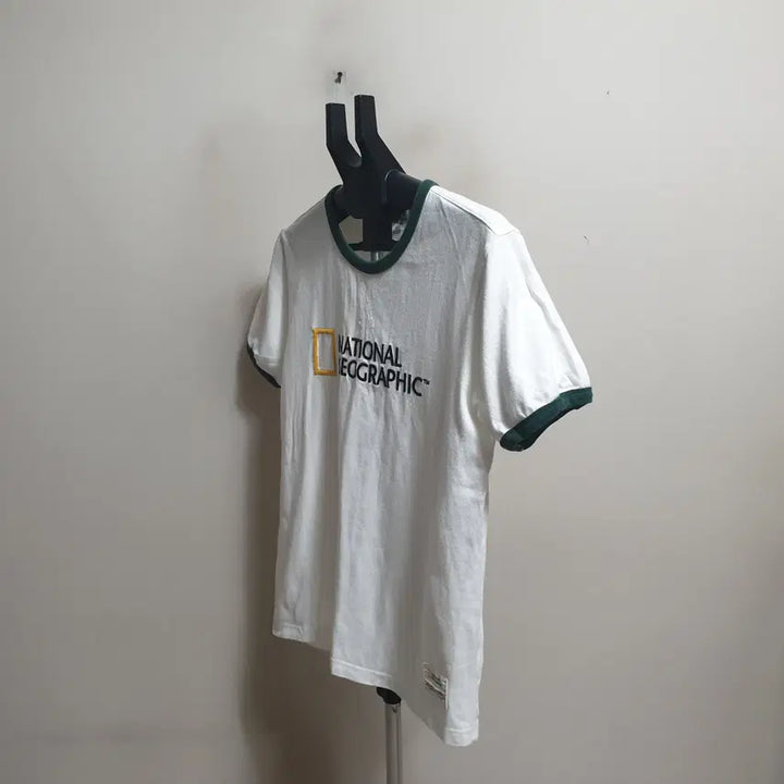 [BUNJANG] National Geographic Short-Sleeve T-Shirt / 내셔널지오그래픽 반팔티셔츠/105
