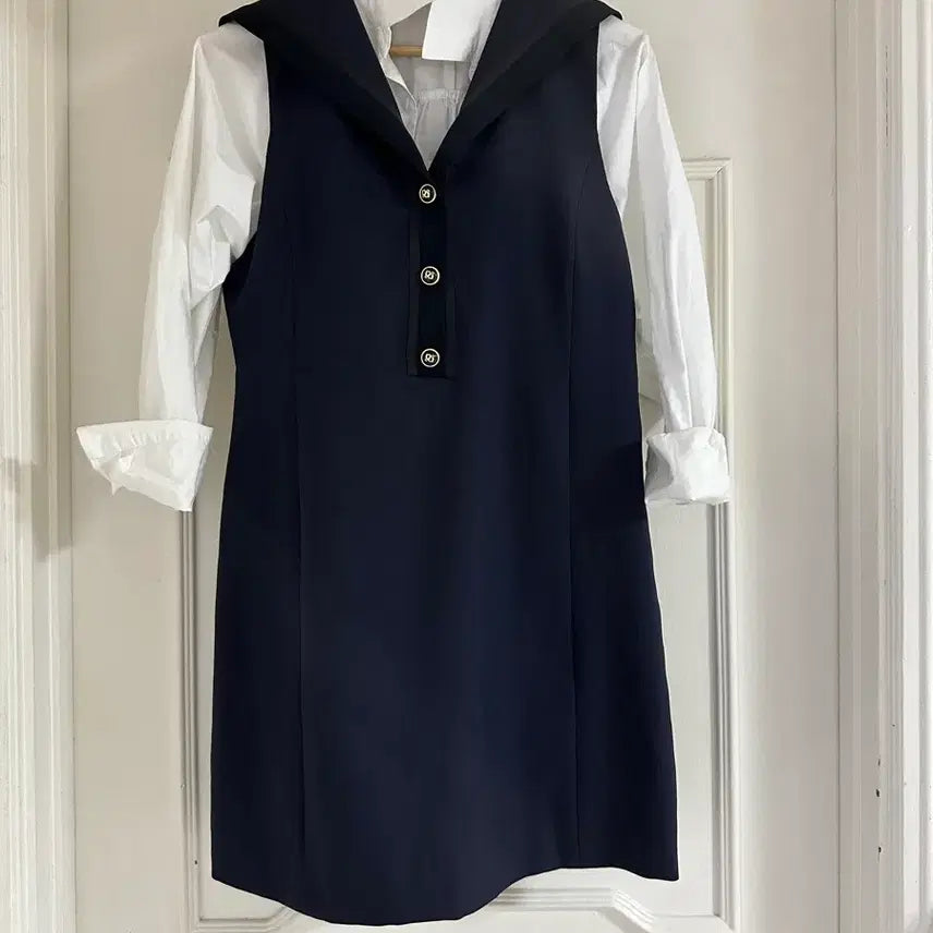 [SOLD OUT] 새상품) 유어네임히어 세일러카라 고퀄 원피스
