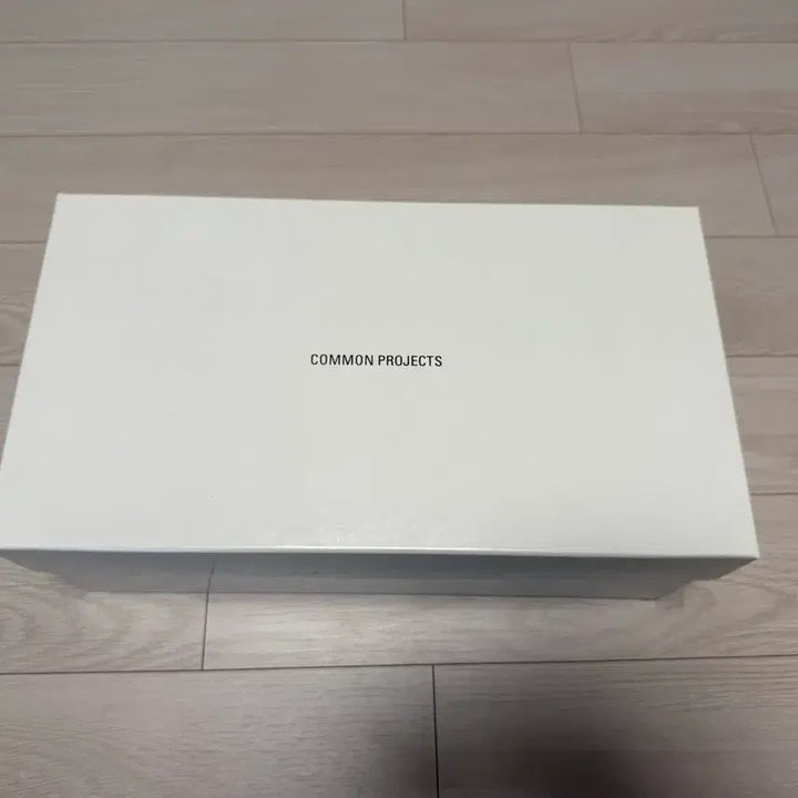 [BUNJANG] Common Projects Achilles Low Leather Sneakers - Size 41 / [새제품] 커먼프로젝트 아킬레스 로우 41