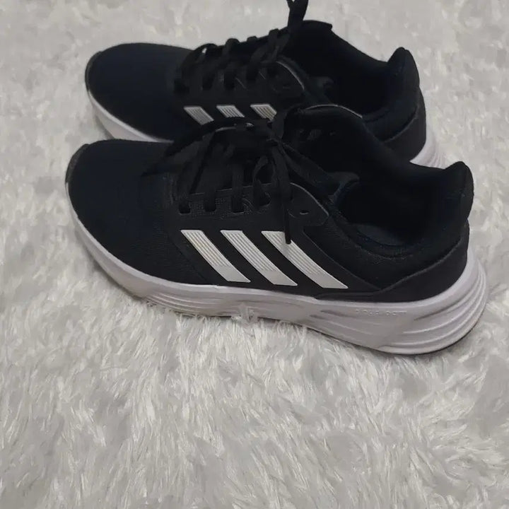 [SOLD OUT] 아디다스 러닝화 갤럭시6 245mm