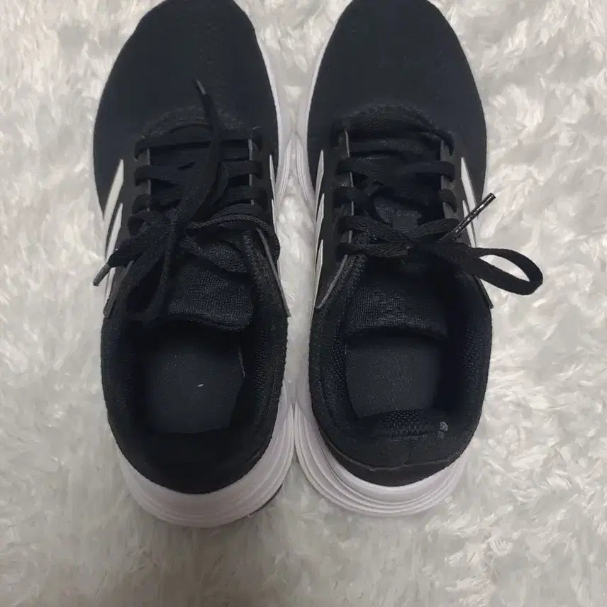 [SOLD OUT] 아디다스 러닝화 갤럭시6 245mm