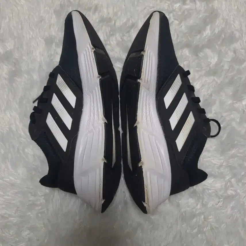 [SOLD OUT] 아디다스 러닝화 갤럭시6 245mm