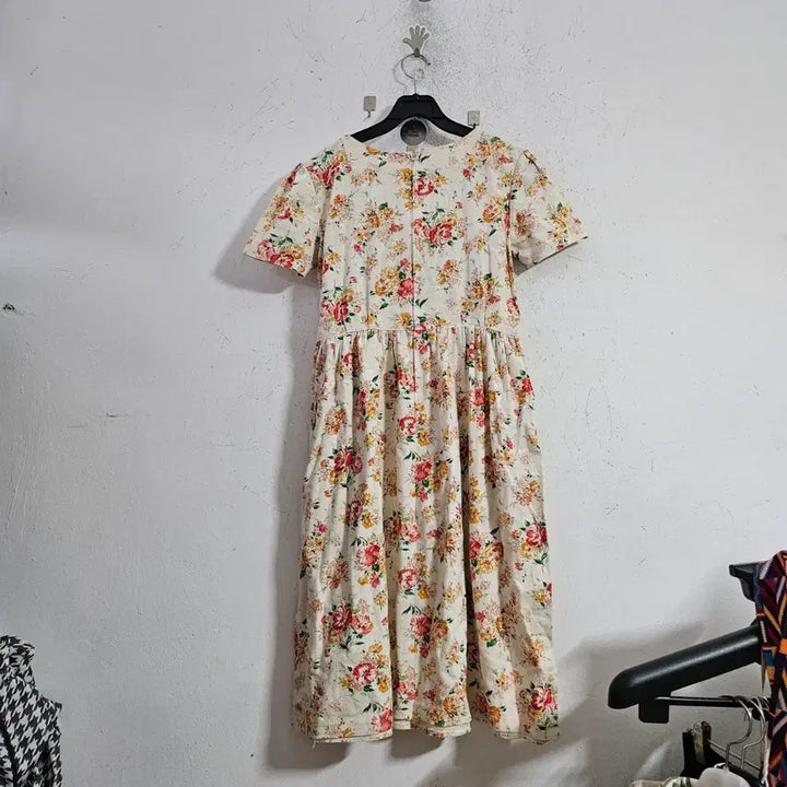 [BUNJANG] Flower Pattern Short Sleeve Long Dress / 플라워 패턴 반팔 롱 원피스55