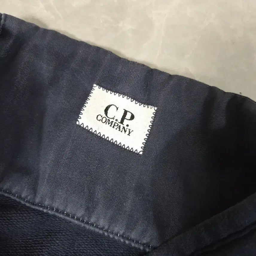 [BUNJANG] CP Company Navy Half Zip Sweatshirt / 씨피컴퍼니 네이비 하프집업 맨투맨