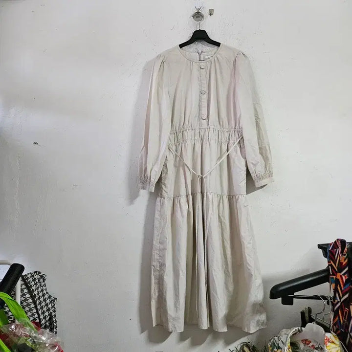 [BUNJANG] Ivory Long Dress with Waist Tie / 아이보리 롱 원피스 허리끈 FREE