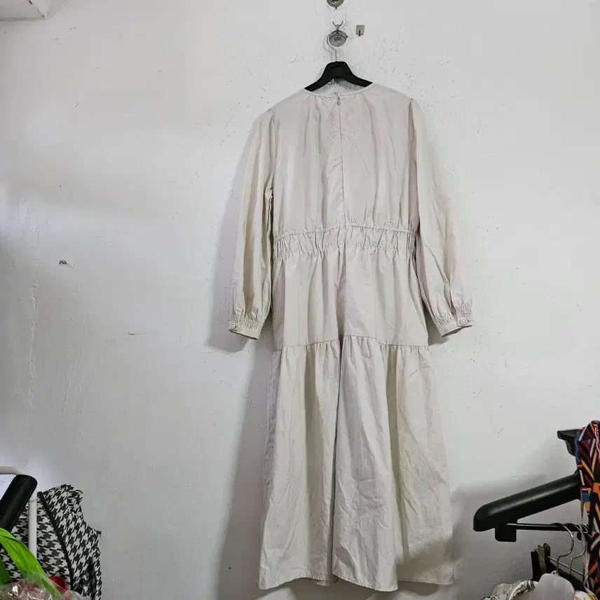 [BUNJANG] Ivory Long Dress with Waist Tie / 아이보리 롱 원피스 허리끈 FREE