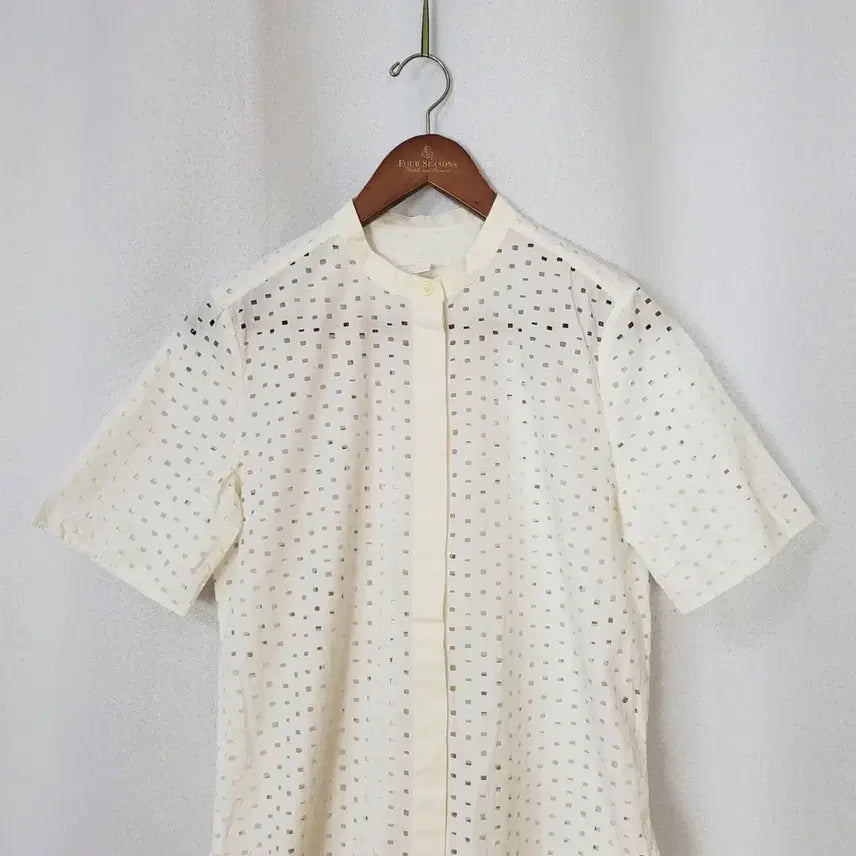 [BUNJANG] COS Cotton Punching Blouse White Size 36 / 코스 펀칭블라우스 36