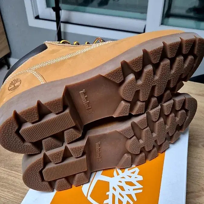 [BUNJANG] Timberland Classic Chukka Boots / 팀버랜드 클래식 부츠 265
