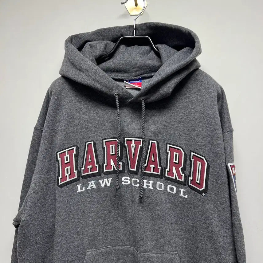 [BUNJANG] Harvard Law School Champion Fleece Hoodie (M) / 하버드 법대 챔피언 기모 후드티 (M)