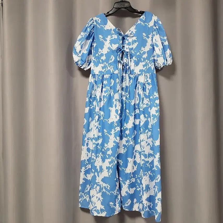 [BUNJANG] Pattern Puff Sleeve Tie-Back Dress / 뒷묶음 패턴 퍼프 원피스