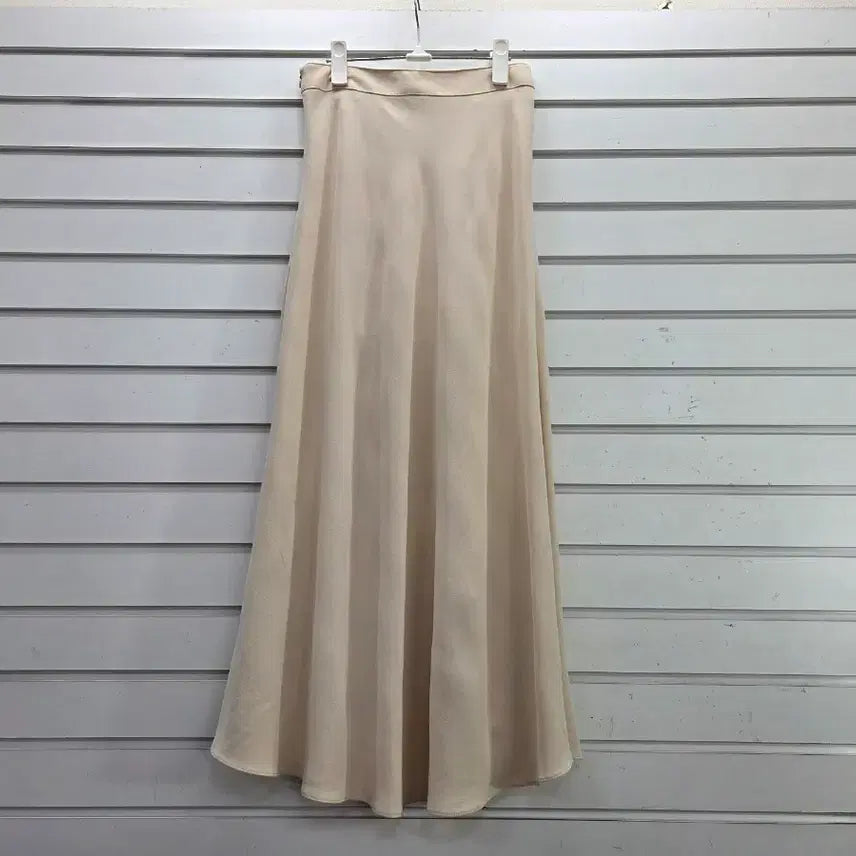 [BUNJANG] Beige Long Skirt (Size 25) / 연베이지 롱스커트 25/보물찾기천사