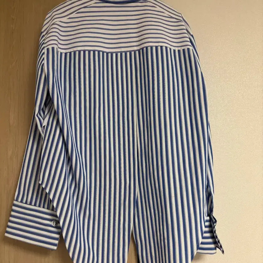 [BUNJANG] Lucky Chouette Atelier Asymmetrical Stripe Shirt Blouse Size 36 / 럭키슈에뜨 아뜰리에 언발란스 스트라이프 셔츠 블라우스 36