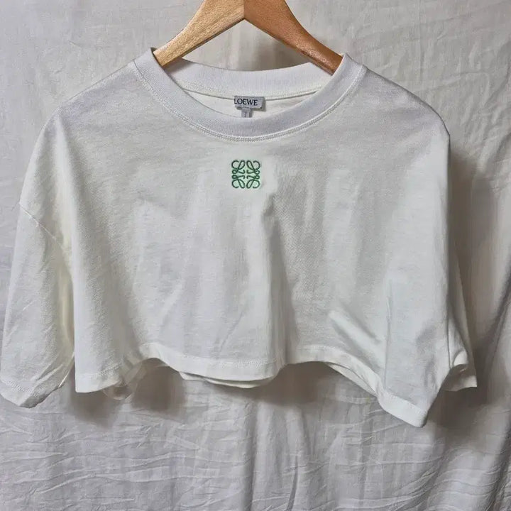 [BUNJANG] Loewe Cropped Short Sleeve T-Shirt White / 로에베 크롭 반팔 티셔츠 화이트