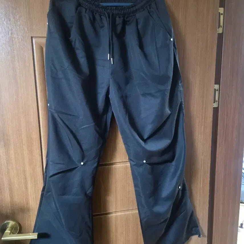 [BUNJANG] Wide Cotton Pants (Black, Charcoal/L) - 2 Pack / (새제품) 와이드 코튼 팬츠 2벌 (블랙,차콜/L)