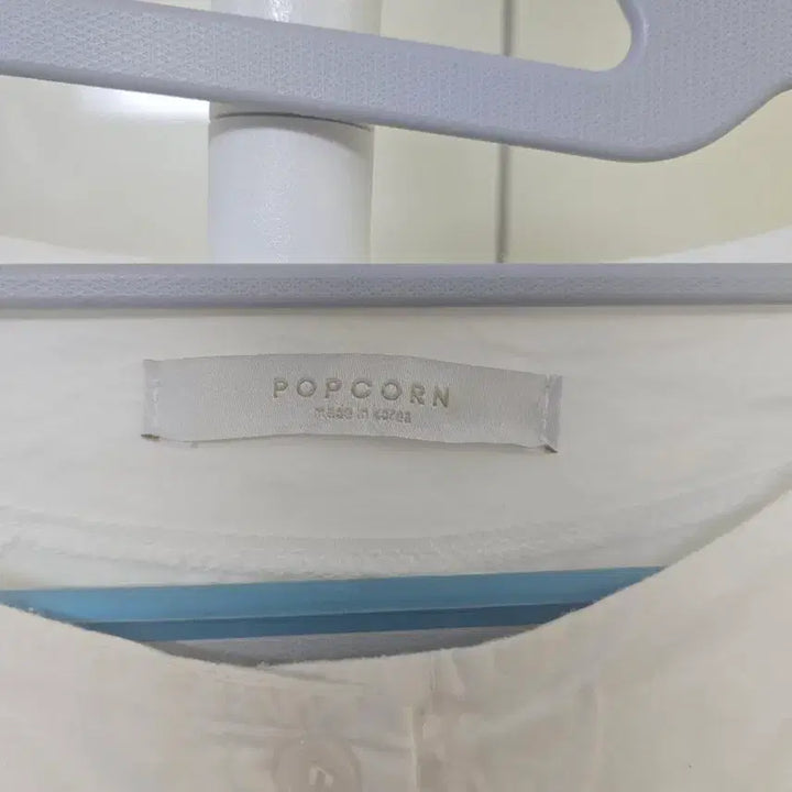 [BUNJANG] Modernn White Puff Sleeve Blouse / 모던앤 화이트 퍼프 블라우스