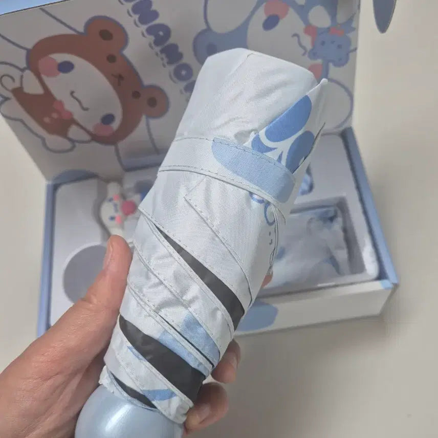 [BUNJANG] Cinnamoroll Mini Umbrella Sunshade UV Protection / 시나모롤 우산 캐릭터 미니 우산 양산 암막 자외선차단