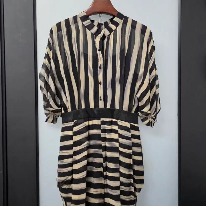 [BUNJANG] Ross 100% Silk Jumpsuit / 로스 실크100 점프수트