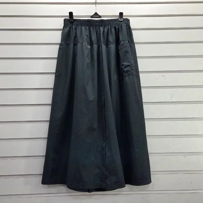[BUNJANG] Deep Indigo Blue Crinkled Fabric Skirt Pants / 진청록 바스락원단 치마바지66/보물찾기천사