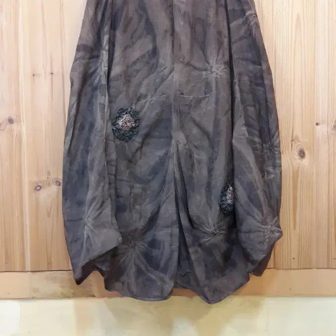 [BUNJANG] Natural Dyed Wildflower Rayon Skirt / *천연염색 들꽃 아방가드르한 인견 치마 ( 새 상품 )*