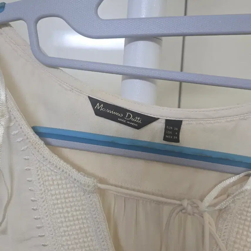 [BUNJANG] Massimo Dutti Ivory Long Sleeve Blouse / 마시모두띠 아이보리색 긴팔 블라우스