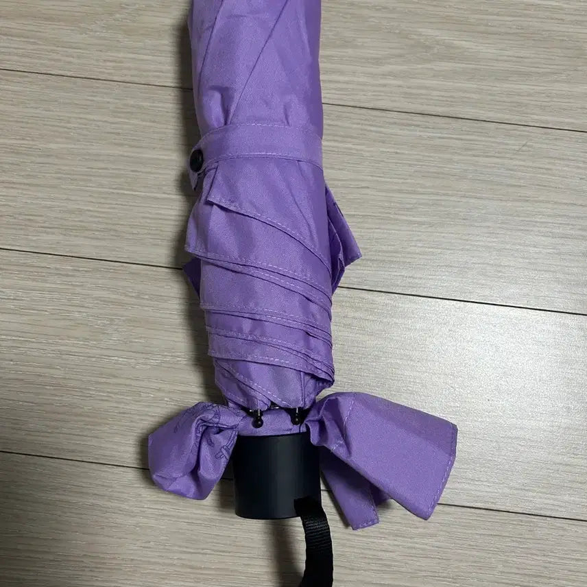 [BUNJANG] BTS TinyTAN Limited Edition Purple Folding Umbrella / 한정판 방탄 타이니탄 보라색 접이식 우산 (공식굿즈)