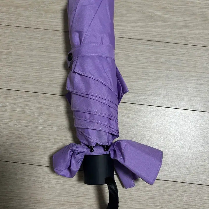 [BUNJANG] BTS TinyTAN Limited Edition Purple Folding Umbrella / 한정판 방탄 타이니탄 보라색 접이식 우산 (공식굿즈)