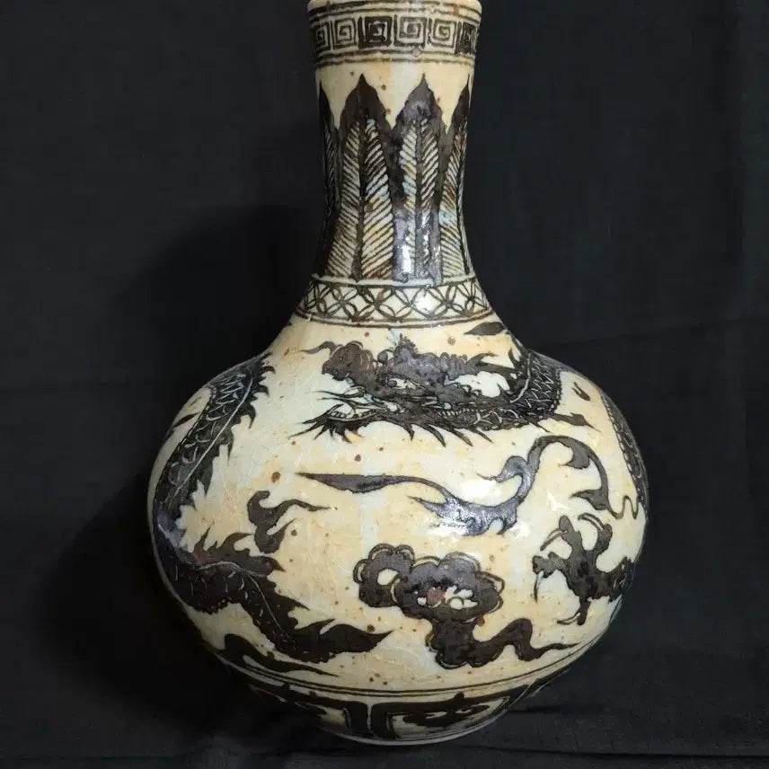 [BUNJANG] Joseon Dynasty Celadon Porcelain Vase with Dragon Motif / 청화 토청 운용문 천구병