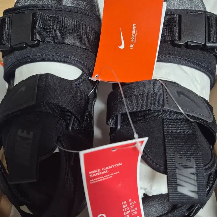 [BUNJANG] Nike Canyon Sandal with Reusable Bag / 나이키 캐년 270+리유저블백