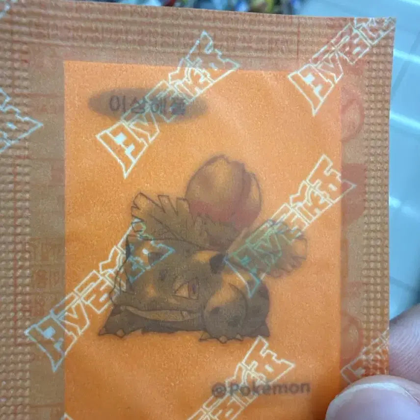 [BUNJANG] Pokemon 30th Anniversary Bulbasaur &amp; Ivysaur Sticker Bundle / 포켓몬스터 30주년 기념 이상해풀,꽃 띠부씰 일괄