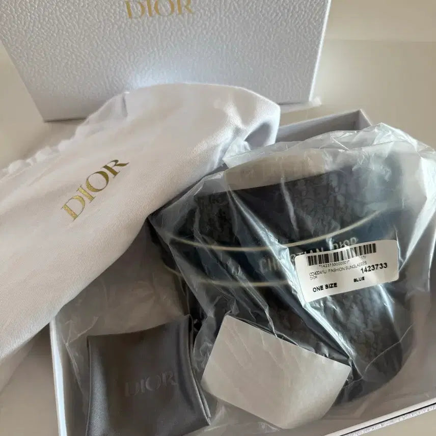 [BUNJANG] Dior Diorclub V1U Oblique Visor / Dior 디올 오블리크 V1U 바이저 새상품 썬캡