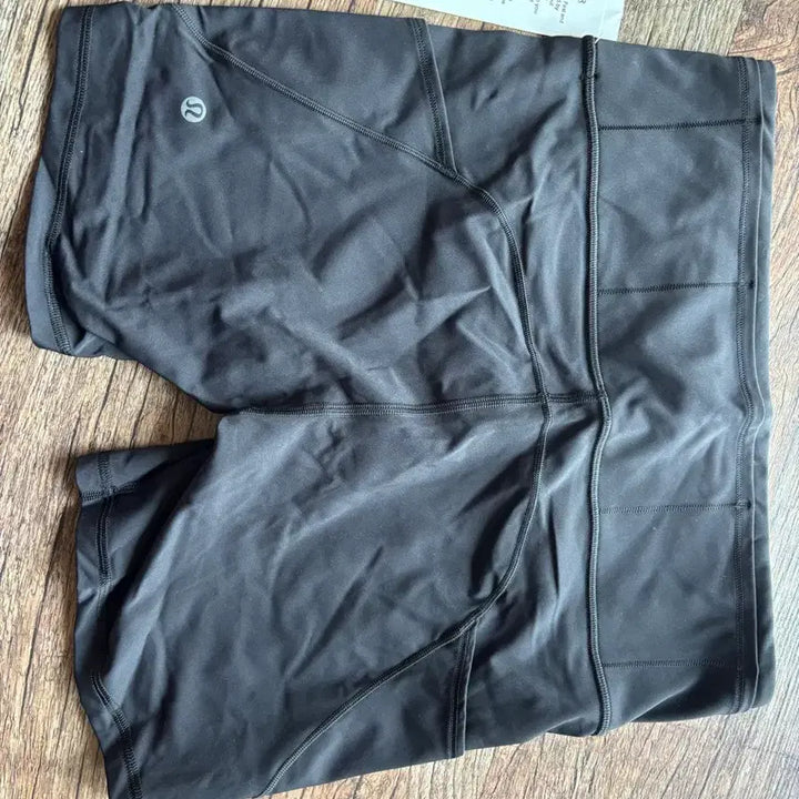 [BUNJANG] Lululemon Fast &amp; Free High-Rise 6-Inch Shorts Black Size 10 / 룰루레몬 패스트앤프리6인치/ 10사이즈/ 새상품 블랙
