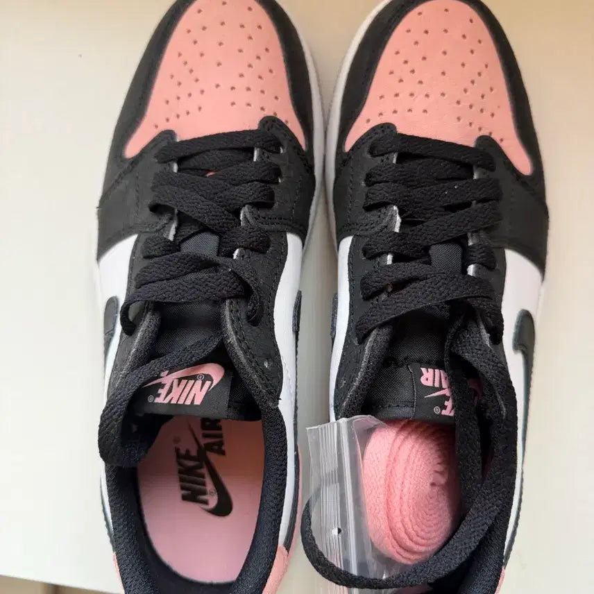 [BUNJANG] Nike Air Jordan 1 Retro Low Bleached Coral (Women&