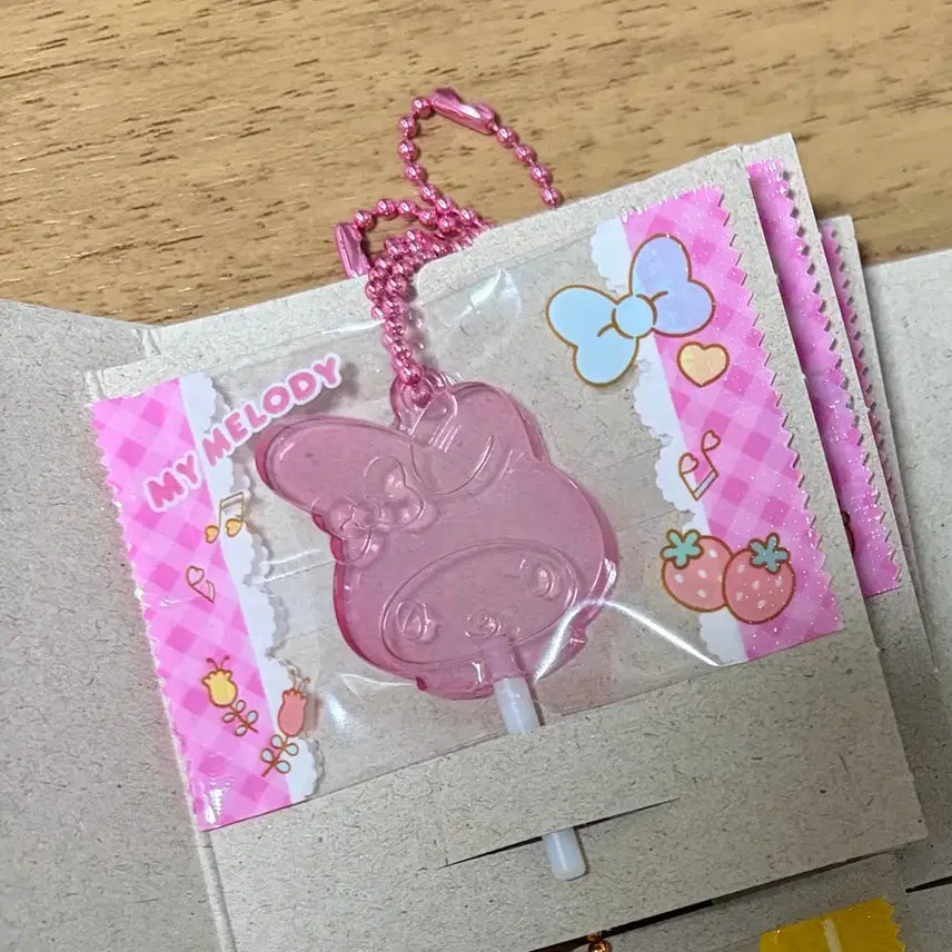 [BUNJANG] Bandai Gacha Sanrio Candy Charm Gummy Keychain My Melody / 반다이 가챠 산리오 캔디참 구미키링 마이멜로디