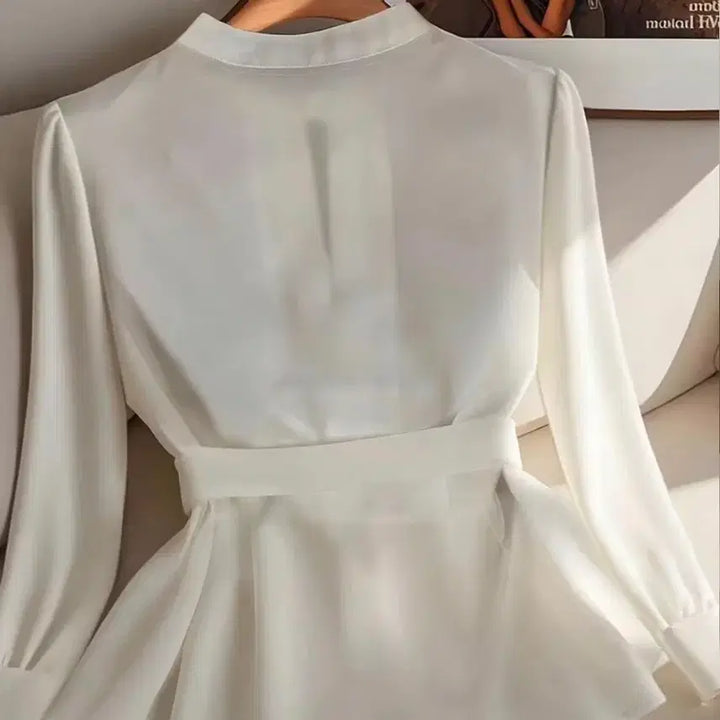 [BUNJANG] White Ribbon Blouse - Shirring Detail (Size L) / 세련 디자인 화이트 블라우스.새상품