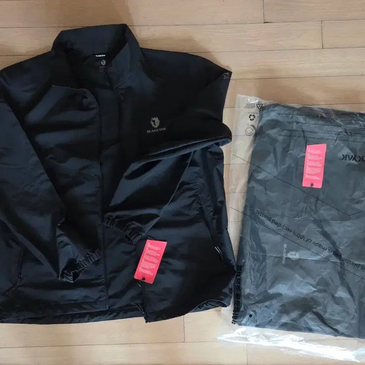 [BUNJANG] Black Yak Windbreaker Top Black / 블랙야크 바람막이 상의  블랙