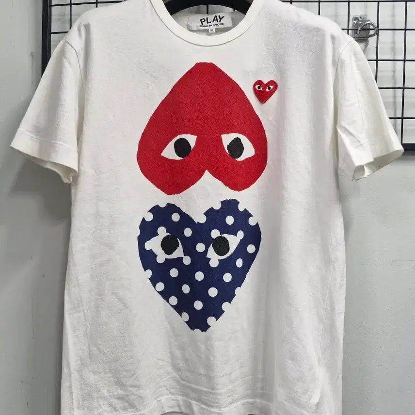 [BUNJANG] Comme des Garçons Upside Down Heart T-Shirt White XL / 100-105XL 꼼데가르송 업사이드 다운 하트 반팔 티셔츠 화이트