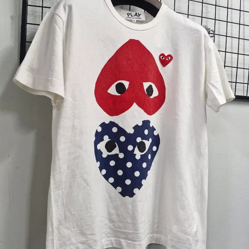 [BUNJANG] Comme des Garçons Upside Down Heart T-Shirt White XL / 100-105XL 꼼데가르송 업사이드 다운 하트 반팔 티셔츠 화이트