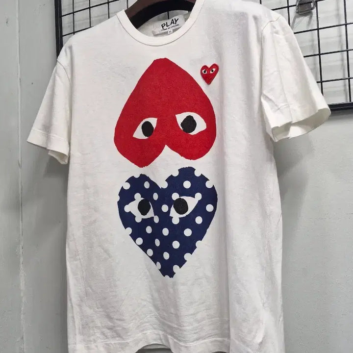 [BUNJANG] Comme des Garçons Upside Down Heart T-Shirt White XL / 100-105XL 꼼데가르송 업사이드 다운 하트 반팔 티셔츠 화이트