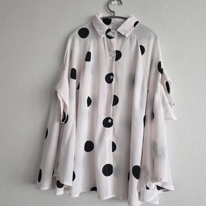 [BUNJANG] Polka Dot Blouse Shirt / 땡땡이 도트무늬 블라우스 셔츠