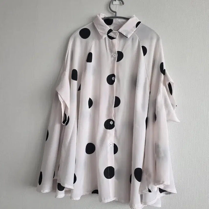 [BUNJANG] Polka Dot Blouse Shirt / 땡땡이 도트무늬 블라우스 셔츠