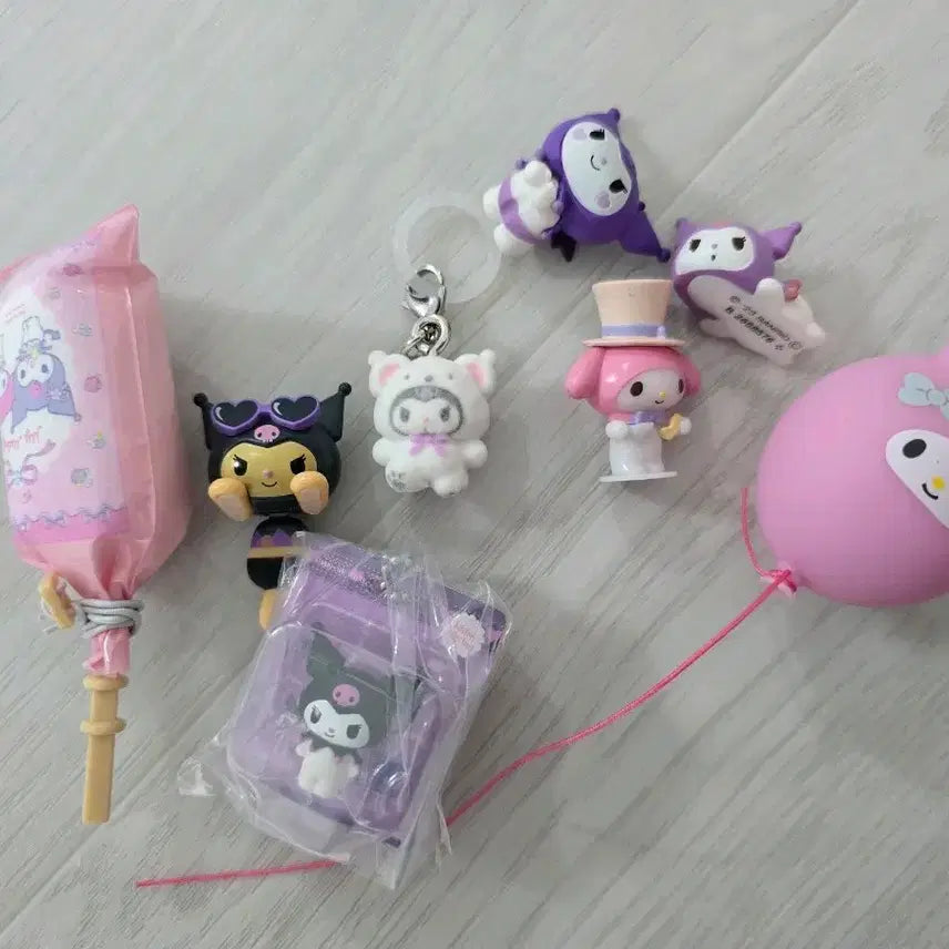 [BUNJANG] Kuromi My Melody Gacha Bundle Set / 쿠로미 마이멜로디 가챠 일괄