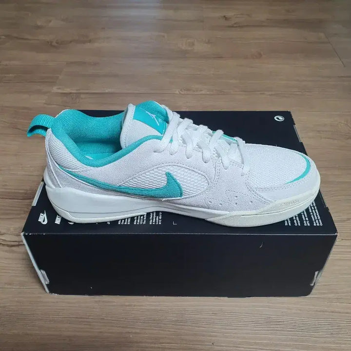 [BUNJANG] Jordan CMFT ERA 255mm Men&