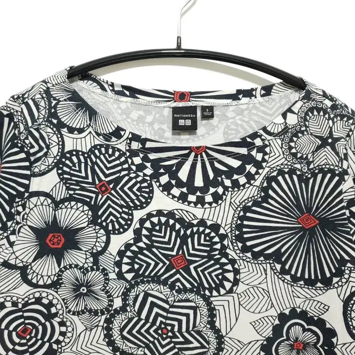 [BUNJANG] Uniqlo x Marimekko Short Sleeve T-Shirt / 유니클로 X 마리메꼬 여성 반팔 S