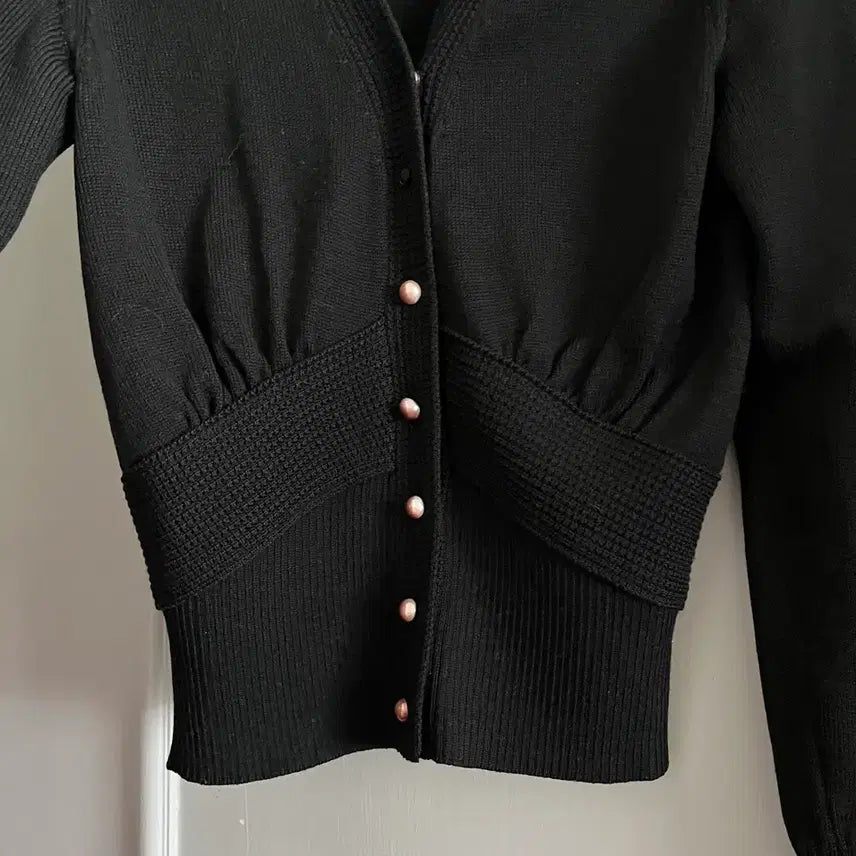 [BUNJANG] MICHAA 100% Wool Cardigan Black Size 85 / 미샤 울100 가디건 85사이즈